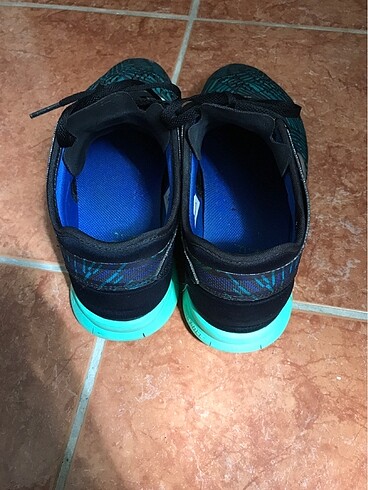 38 Beden Nike orjinal son fiyattır