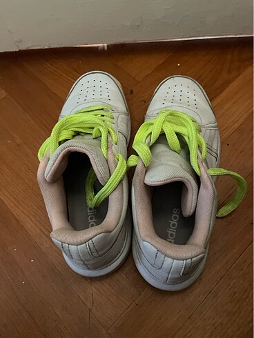 36 Beden beyaz Renk Orjinal adidas