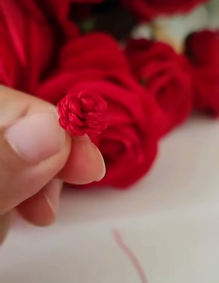 iğne oyası minyatür gül - Görsel 2