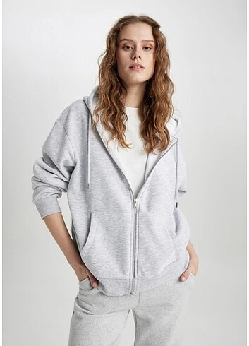 DEFACTO OVERSİZE SWEATSHİRT