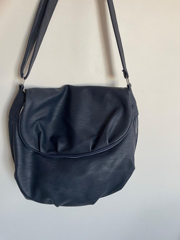 Lacivert Çanta - Görsel 2