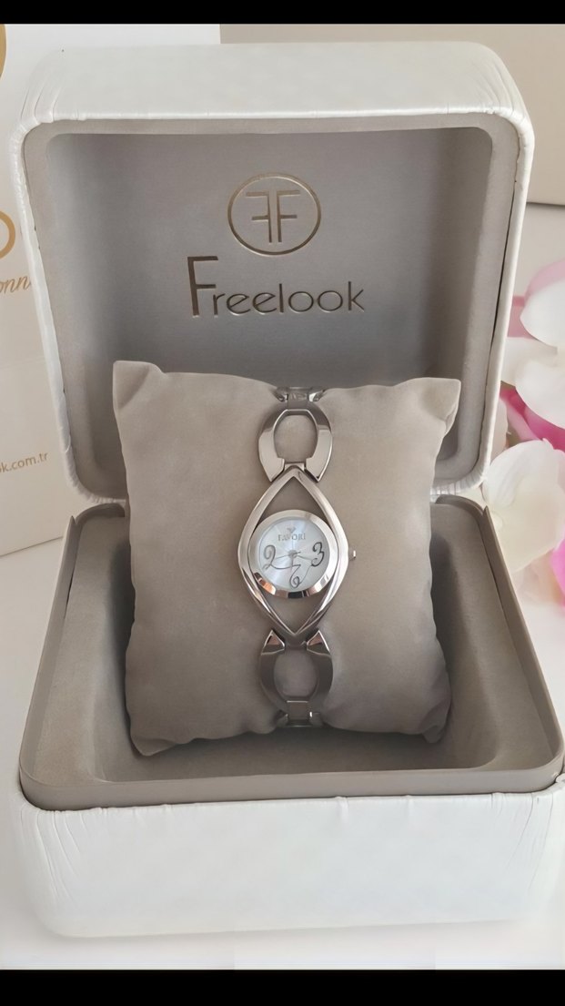 Favori Metal Kordon Kadın Kol Saati - Görsel 3