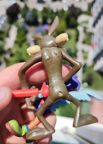  Beden Renk Renkli Road Runner ve Wile E. Coyote Figürleri