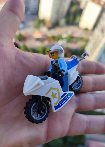 Diğer Orjinal Lego motorsiklet ve polis Figür