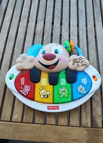 Fisher price eğitici piyano oyuncak 