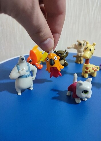 Beden 10 adet kinder sürpriz oyuncakları