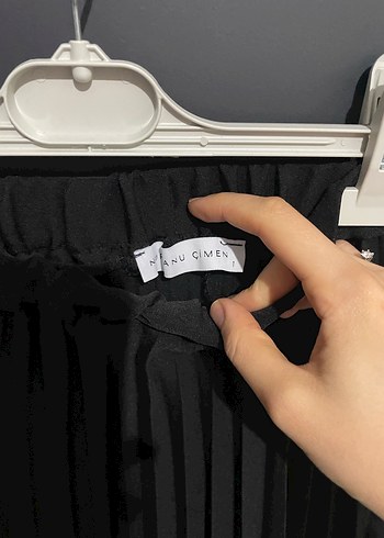 Siyah Pilisoley Piliseli Uzun Kadın Etek Terzi Dükkanı Manuka - Görsel 3