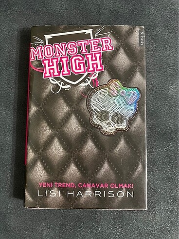 monster high kitap