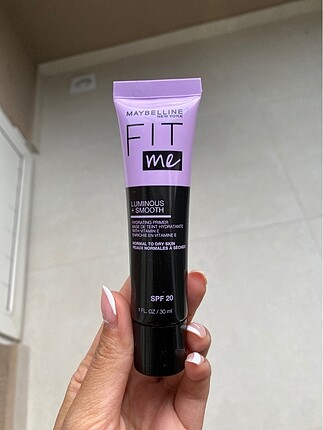 Maybelline - Fit Me Nemlendirici Makyaj Bazı