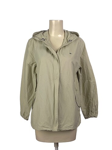 Lacoste Mont %70 İndirimli.