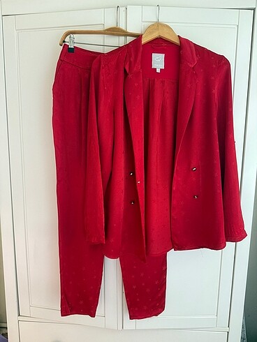 Twist saten blazer ceket ikili takım