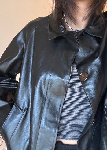 Siyah Deri Midi Kadın Yağmurluk - Görsel 3