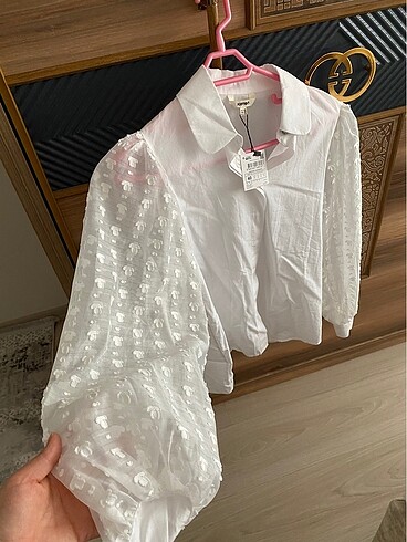 KOTON KOL DETAYLI BEBE YAKA GÖMLEK