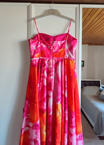 42 Beden pembe Renk Parlak Pembe Askılı Mini Hamile Tulum
