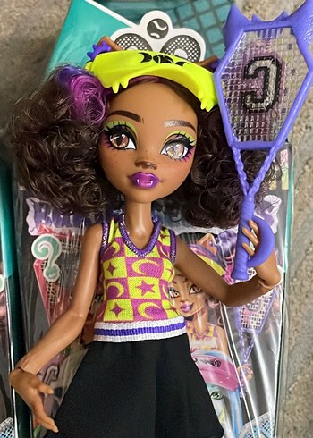 Monster High Mor Tenli Bebek - Görsel 2