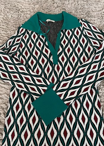 Uzun Kollu V Yaka Desenli Triko Elbise - Görsel 3