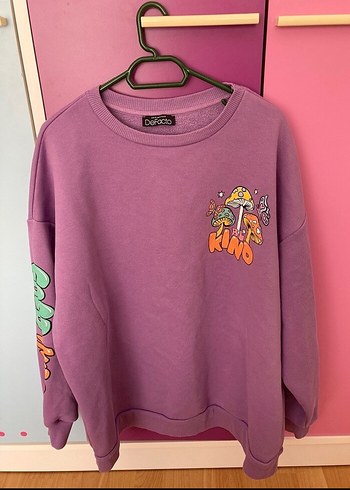 Mor Uzun Kollu Baskılı Sweatshirt