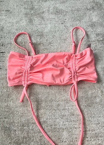 Pembe Elastik Bantlı Mini Bikini Üstü