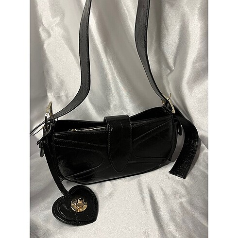 058 Heart Bag