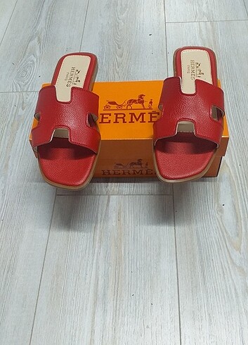 38 Beden HERMES. 38