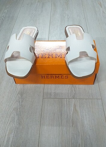 Hermes HERMES. 39