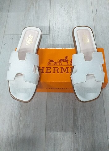 39 Beden HERMES. 39