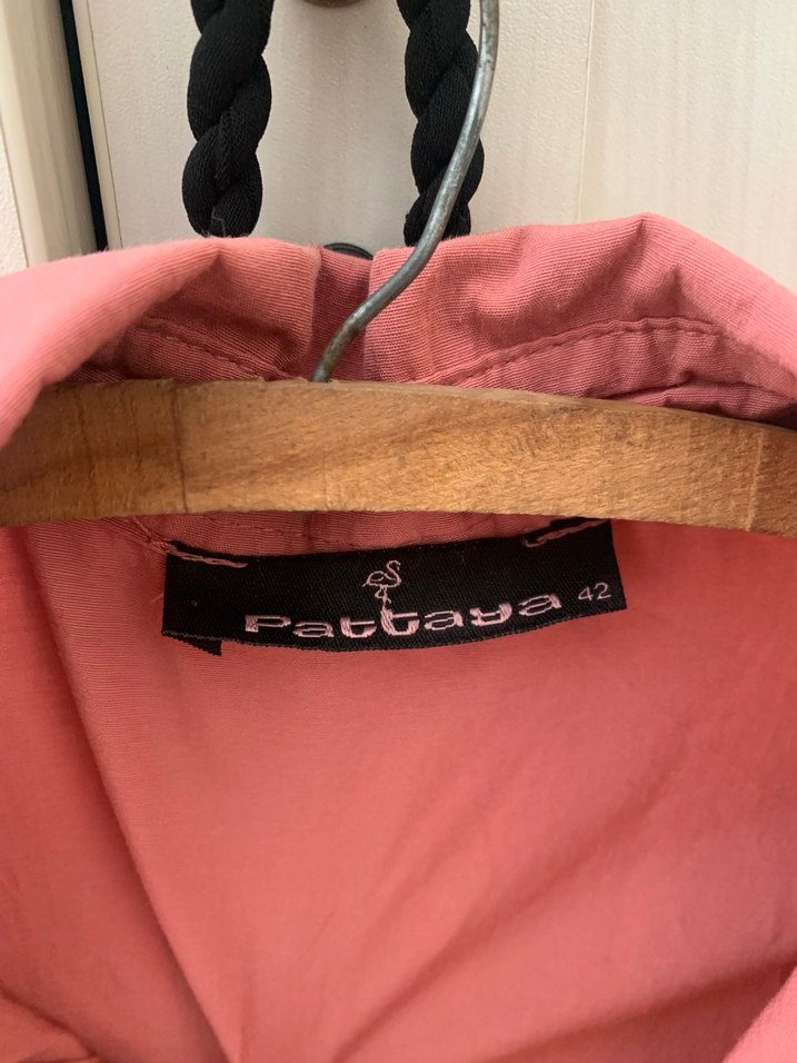 Düğmeli Pembe Kadın Gömlek - Görsel 2