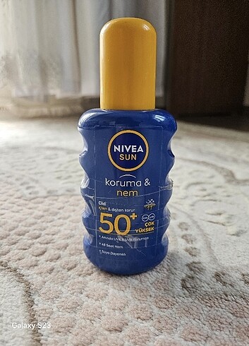 Nivea 50 faktör güneş kremi