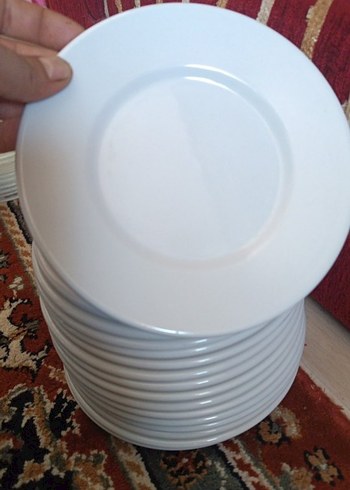 Beyaz Sade Yemek Tabağı