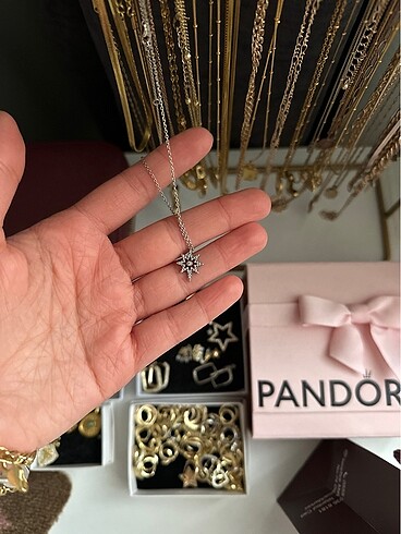 pandora kolye
