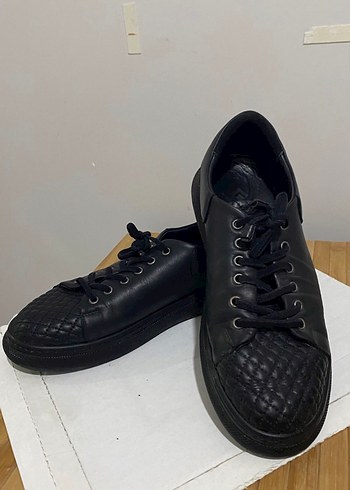 Diğer Siyah Deri Bagcikli Sneaker