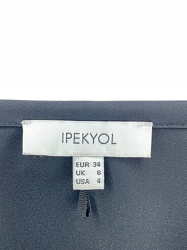 34 Beden siyah Renk ipekyol Gömlek %70 İndirimli.