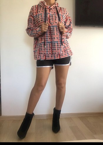 Renkli Bağcıklı Kadın Sweat