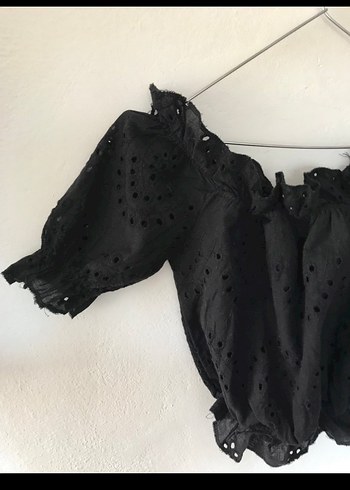 Siyah Suni Deri Şort Etek ve Fırfırlı Bluz - Görsel 16