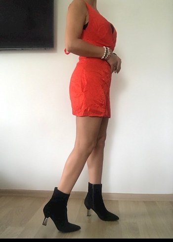 Kırmızı Cepli Tulum - Görsel 3