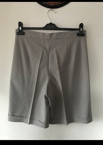 Kadın Bermuda Kumaş Şort - Görsel 4