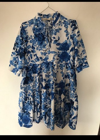 Mavi Desenli Bol Kesim Elbise - Görsel 3