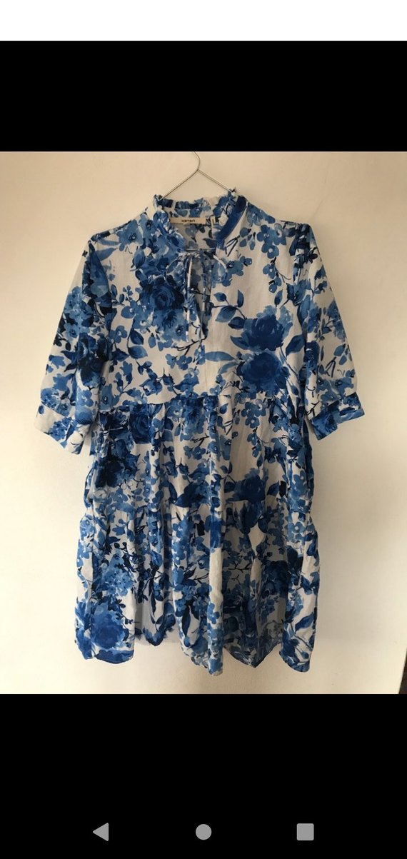 Mavi Desenli Bol Kesim Elbise - Görsel 2