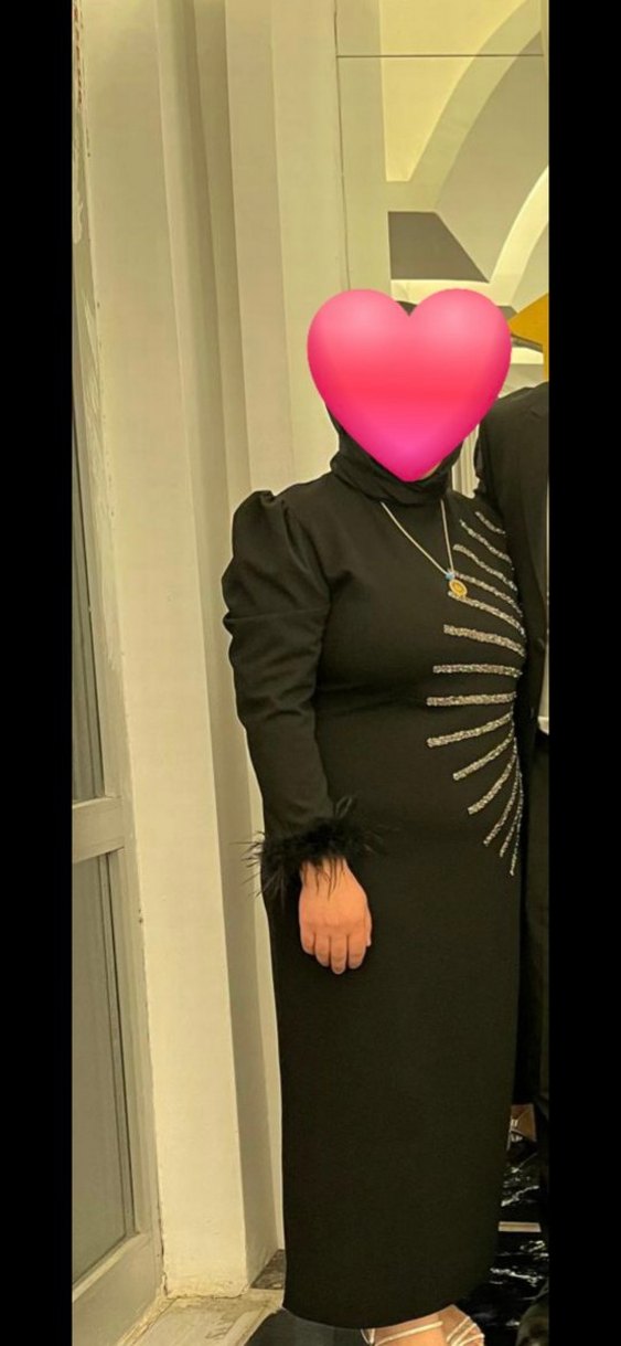 Kürk Detaylı Siyah Uzun Kadın Elbise - Görsel 5