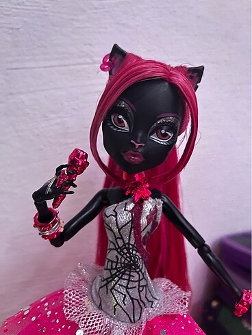  Beden catty noir basic