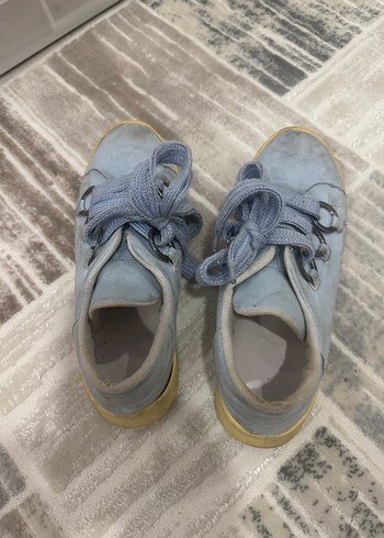 Mavi spor ayakkabı - Görsel 2