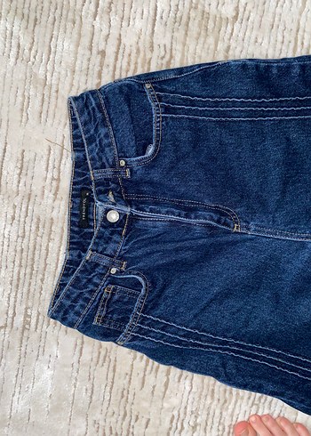 Kadın Lacivert Çizgi Detaylı Rahat Kesim Jean - Ana görsel