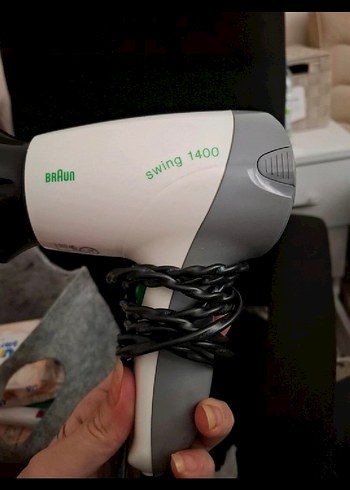 Braun Swing 1400 Beyaz Gri Saç Kurutma Makinesi