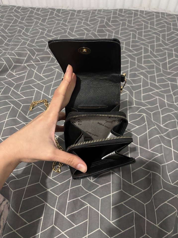 Zincir Askılı Siyah Deri Kadın Çapraz Çanta - Görsel 3