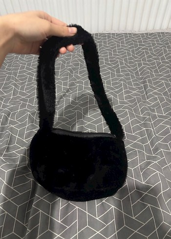 Kürk Detaylı Siyah Kadın Çanta - Görsel 2