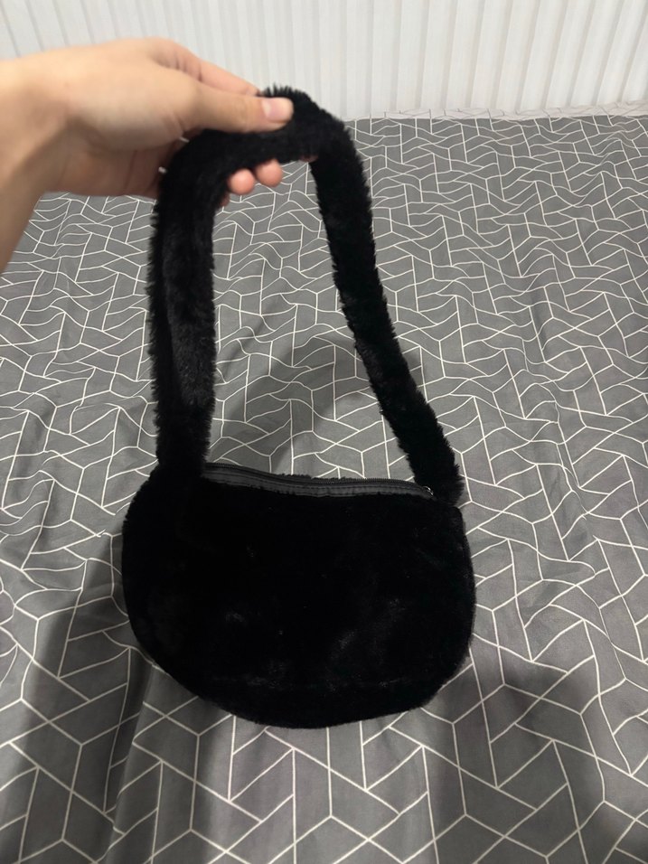 Kürk Detaylı Siyah Kadın Çanta - Görsel 2