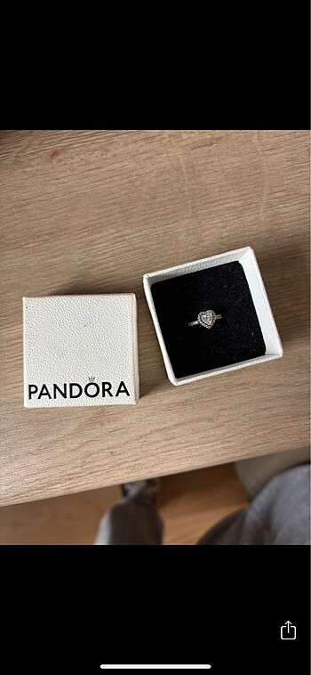 Pandora pandora kalp yuzuk