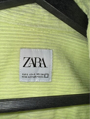 s Beden yeşil Renk Zara gömlek