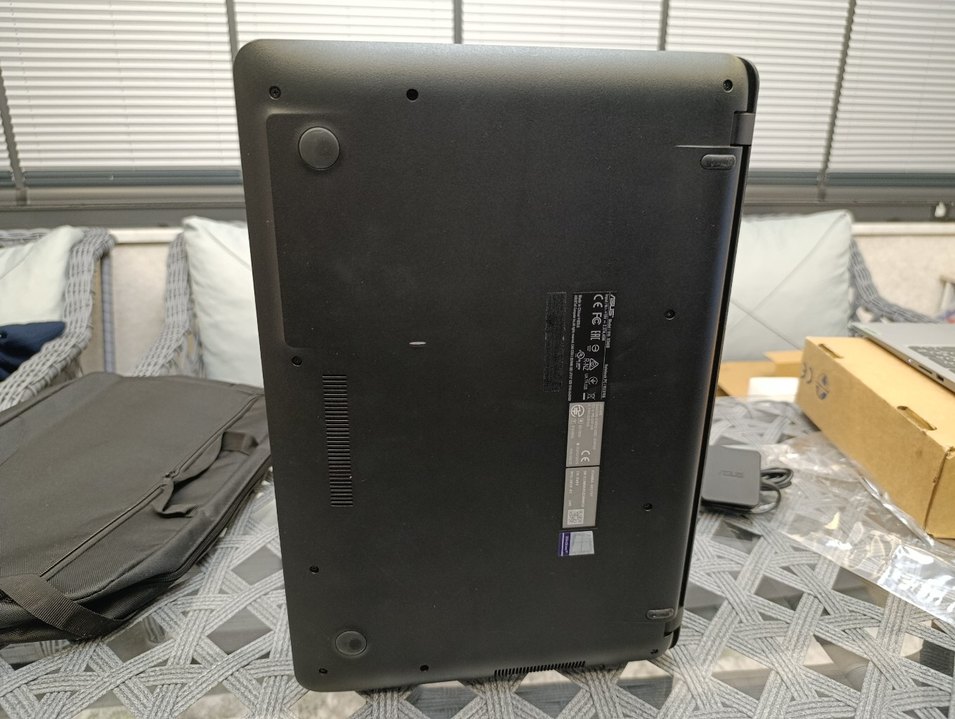 Yepyeni Asus AMD A6 9. nesil 2.60GHz ve 256GB SSD li - Görsel 5