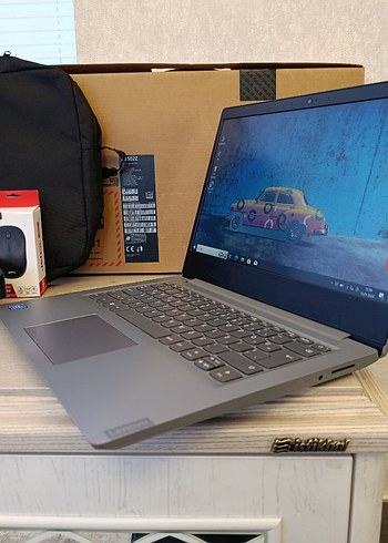 Lenovo Laptop Temiz ve hafif, uzun batarya ömrü - Görsel 2